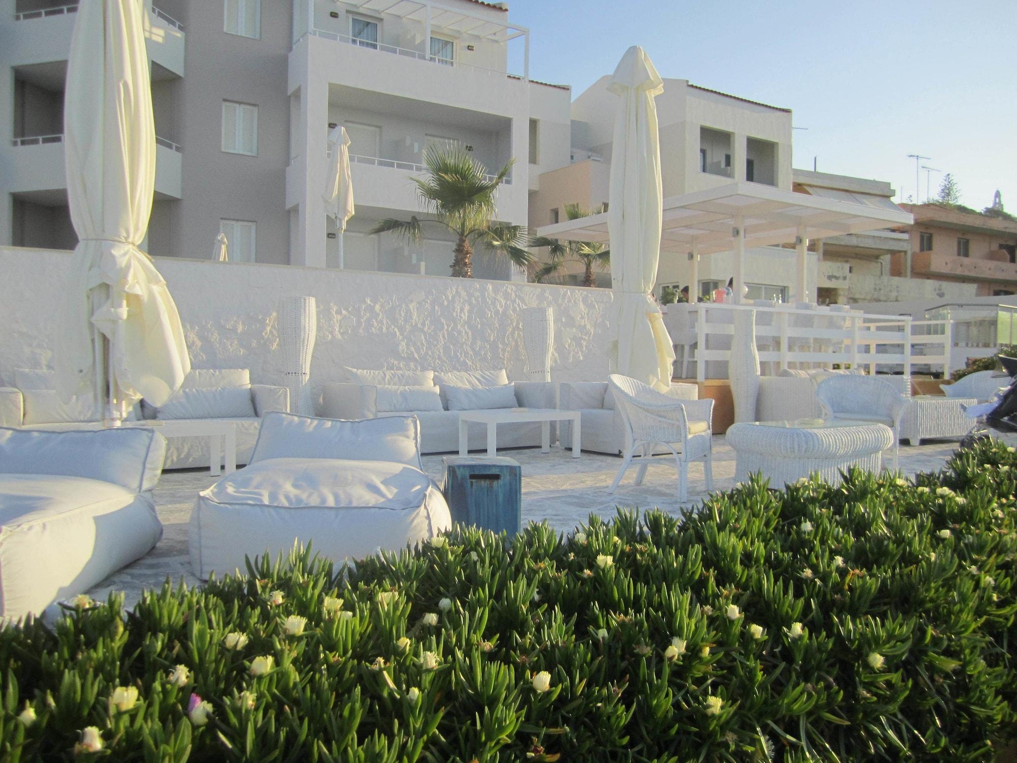 Petradi Beach Lounge Hotel Rethymno Exteriör bild